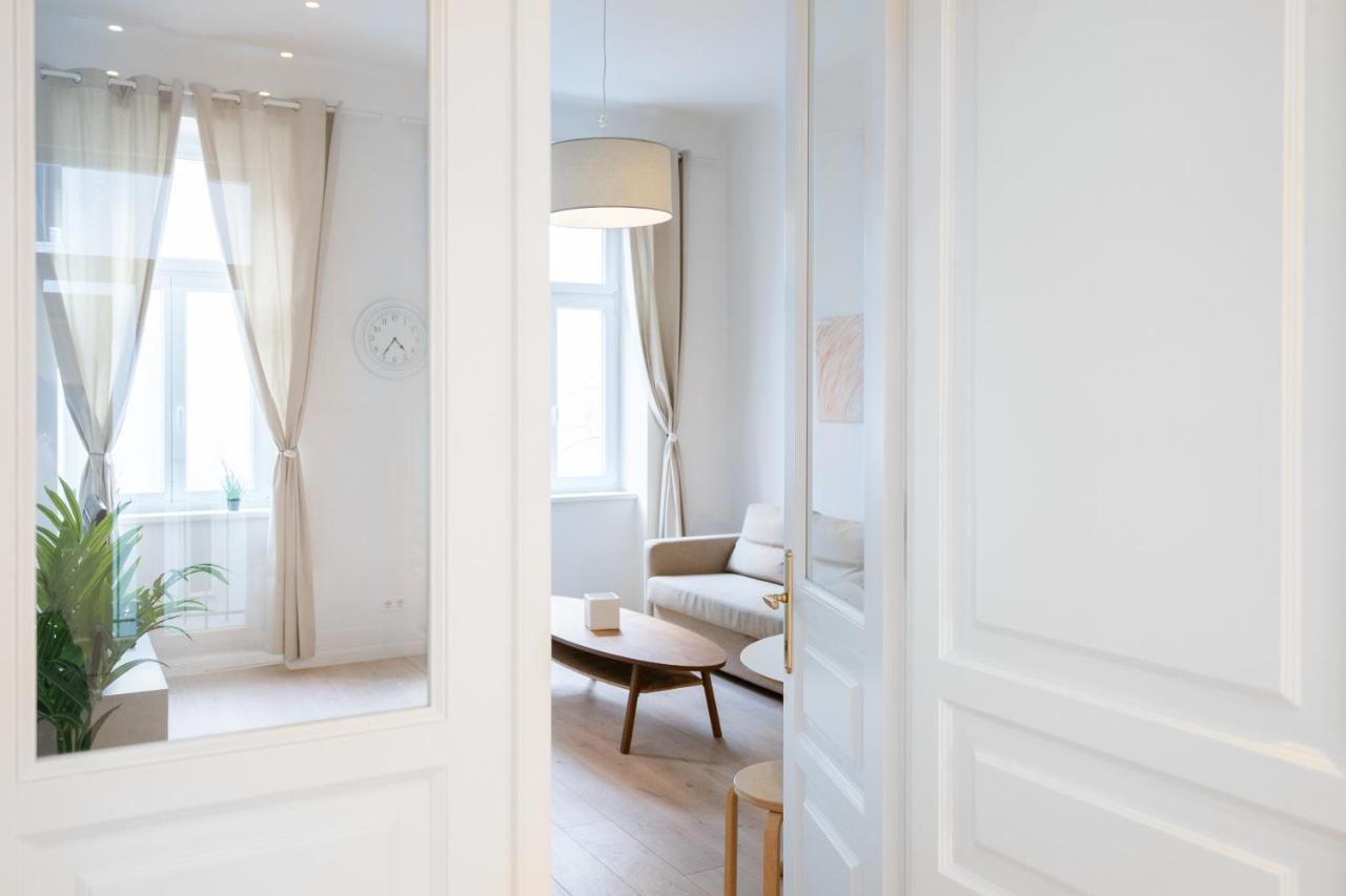 Modernes Apartment Im Charmanten Cottage Viertel Vienna Esterno foto