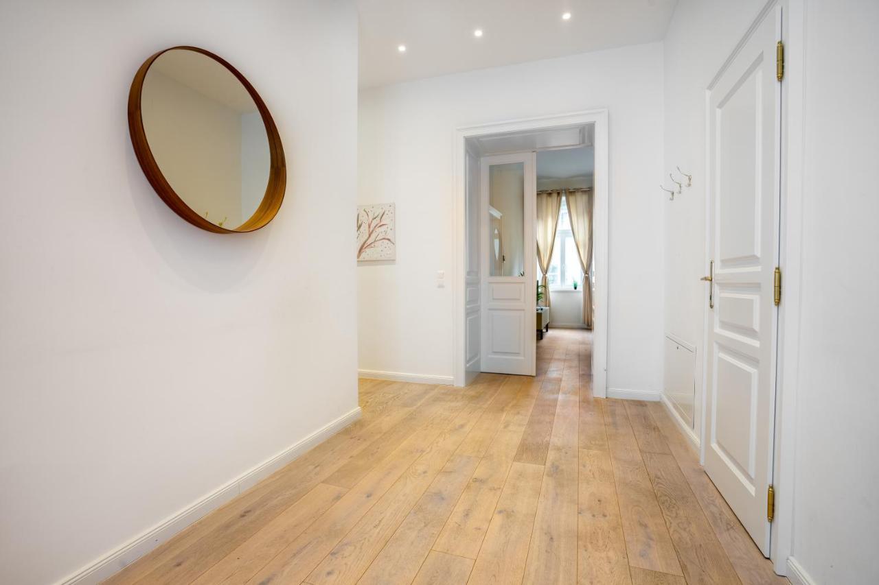 Modernes Apartment Im Charmanten Cottage Viertel Vienna Esterno foto