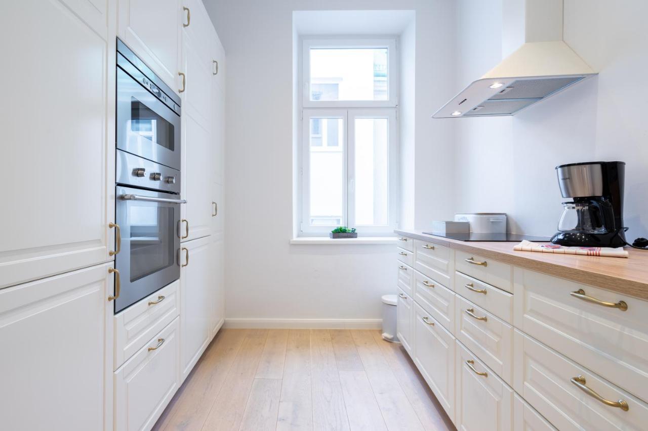 Modernes Apartment Im Charmanten Cottage Viertel Vienna Esterno foto